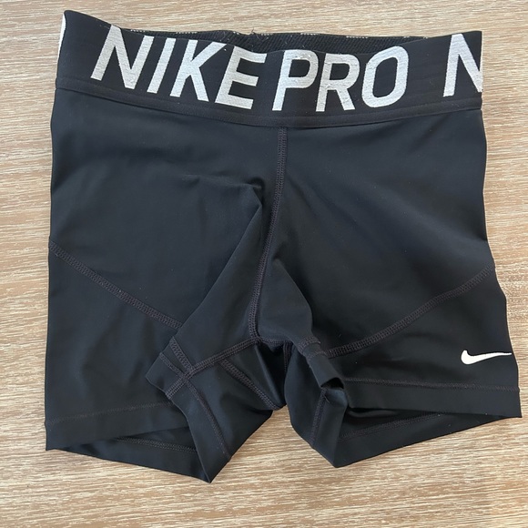 3 pairs Nike Pro Dri-Fit shorts - Small - Picture 2 of 7